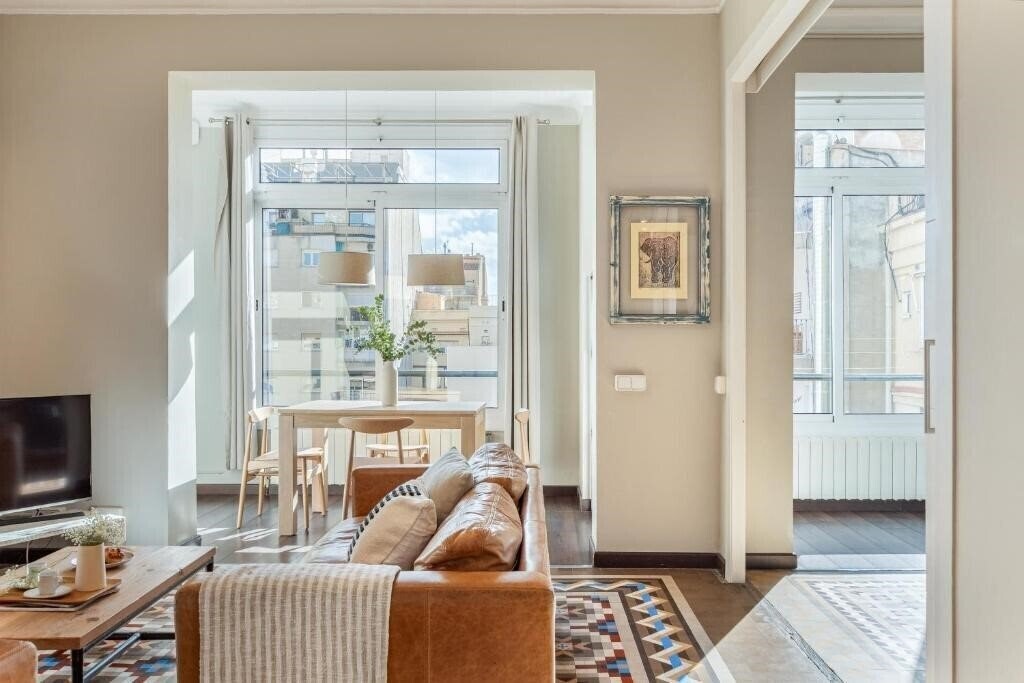 Zdjęcie Fuster Apartments 4*