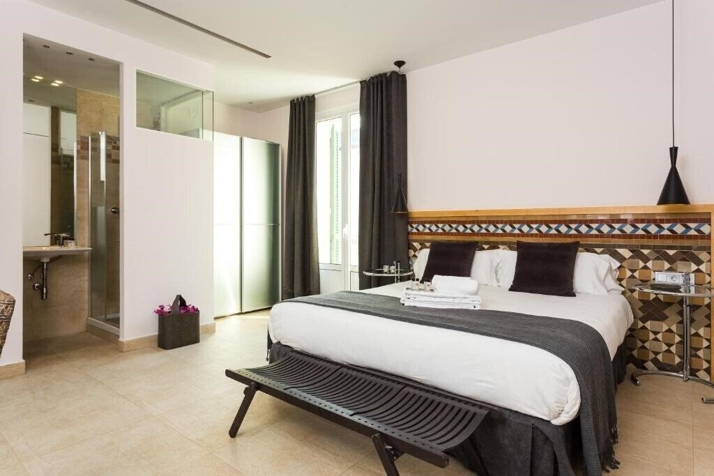 Готель Quartprimera Guesthouse 4*