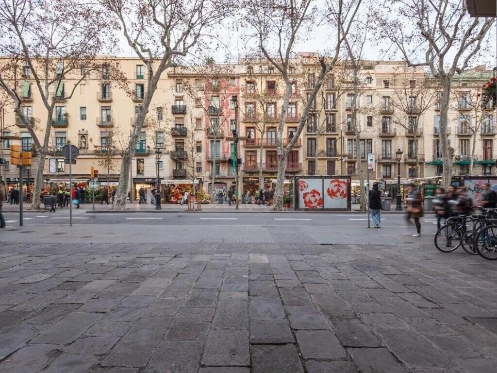 Готель Apart Rambla108 3*