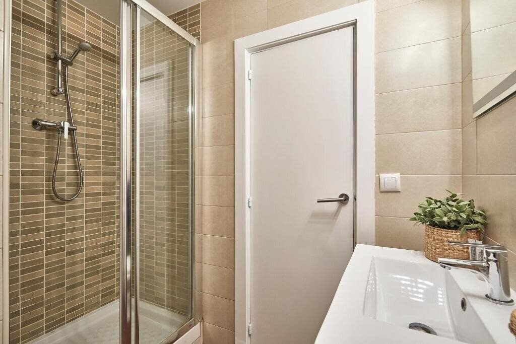 Фотография Barcelona Encants Family Flat 3*