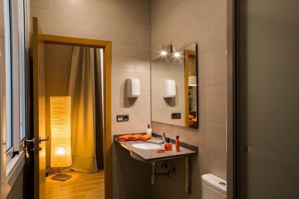 Zdjęcie Born Barcelona Hostel (Adults Only) 3*