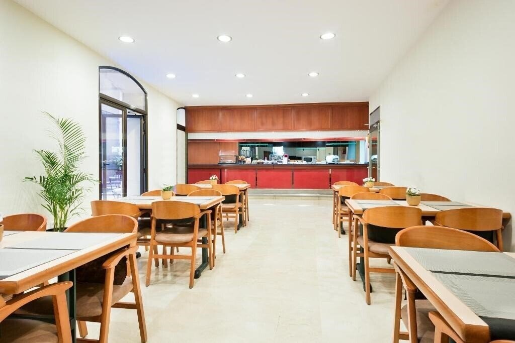 Obraz Ciudad Condal 3*