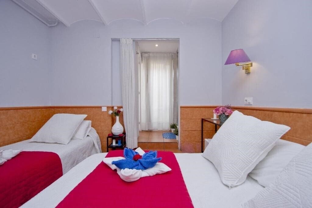 Hotel Barcelona City Rooms 2*