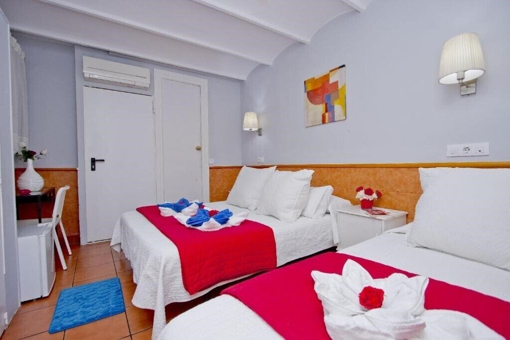 Zdjęcia Barcelona City Rooms 2*