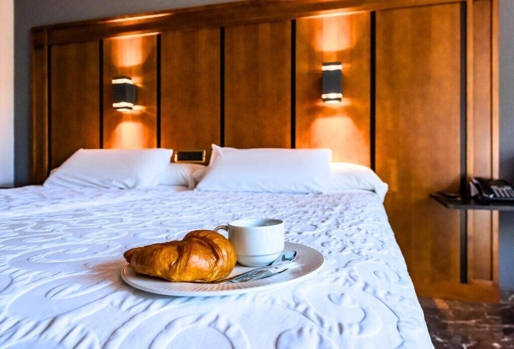 Картинка Hotel Condestable Iranzo 4*