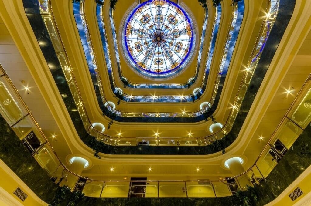 Готель Infanta Cristina 4*