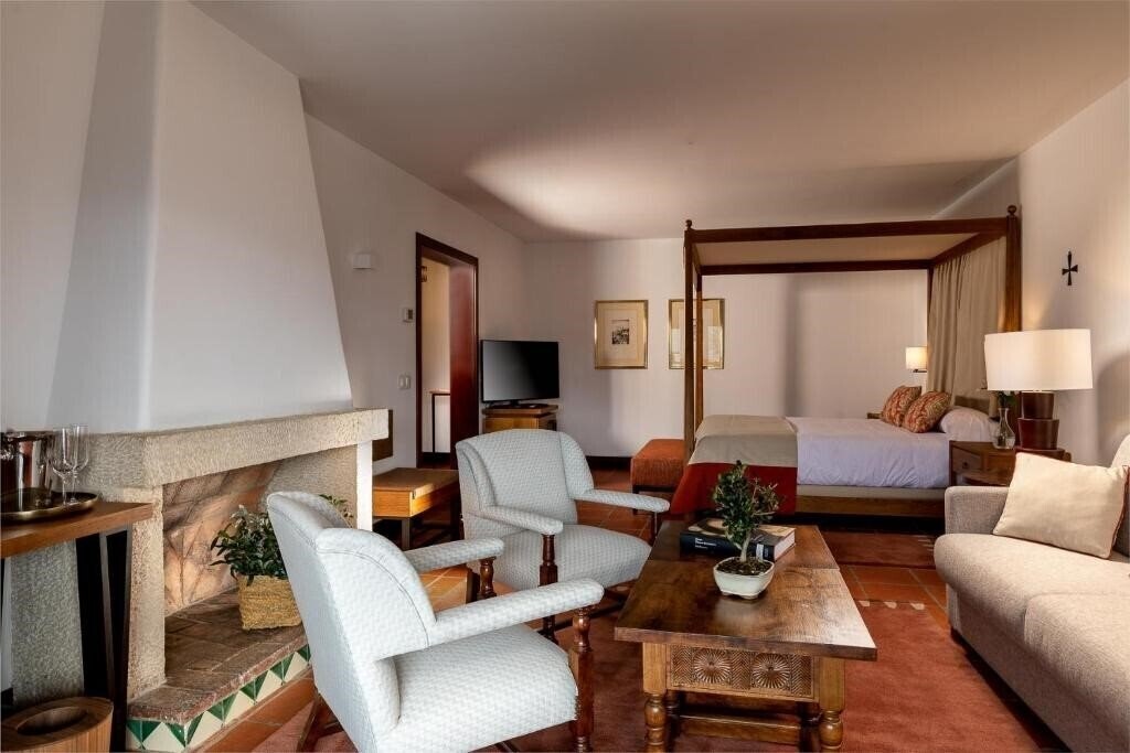 Hotel Parador De Jaen 4*