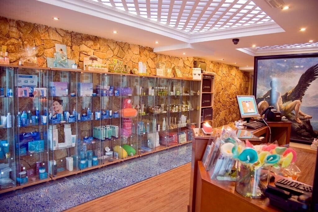 Zdjęcie Apartamentos San Pedro La Iruela 2*