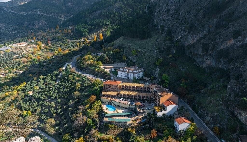 Готель Hotel & SPA Sierra de Cazorla 3 3*
