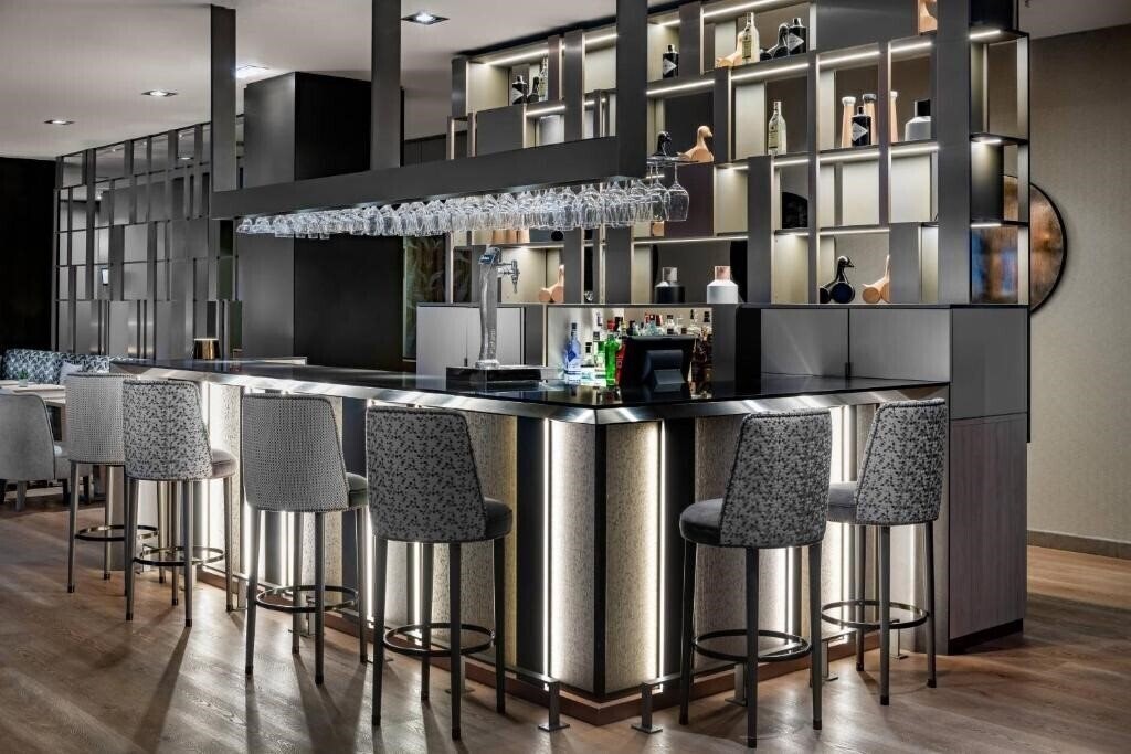 Hotel Ac Hotel By Marriot Oviedo Forum 4*