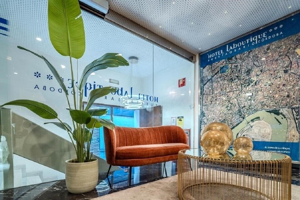 Hotel La Boutique Puerta Osario 3*