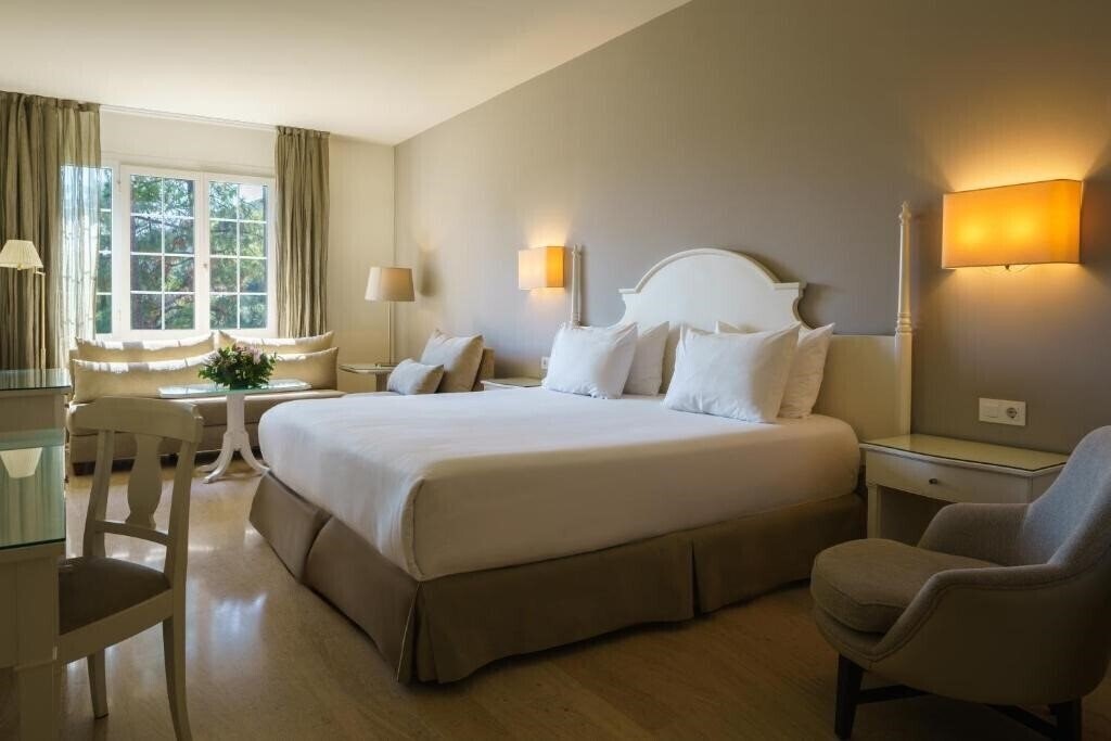 Изображение Ayre Hotel Cordoba 4*