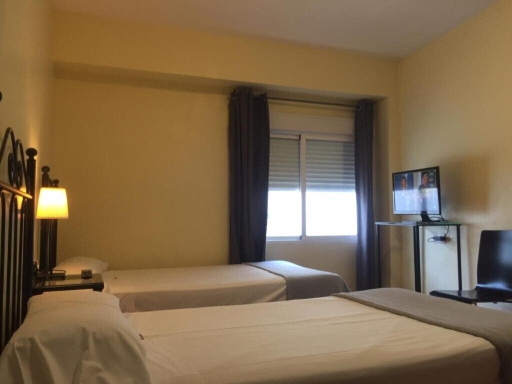 Zdjęcie Hospederia Luis De Gongora 2*