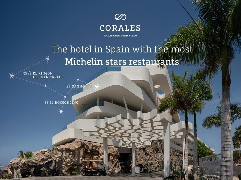 Готель Royal Hideaway Corales Suites 5*