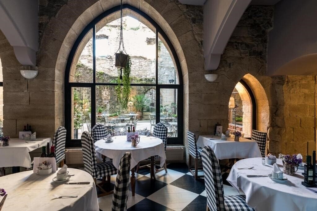 Obraz Parador De Hondarribia El Emperador (ex. Parador Castillo De Carlos V) 4*