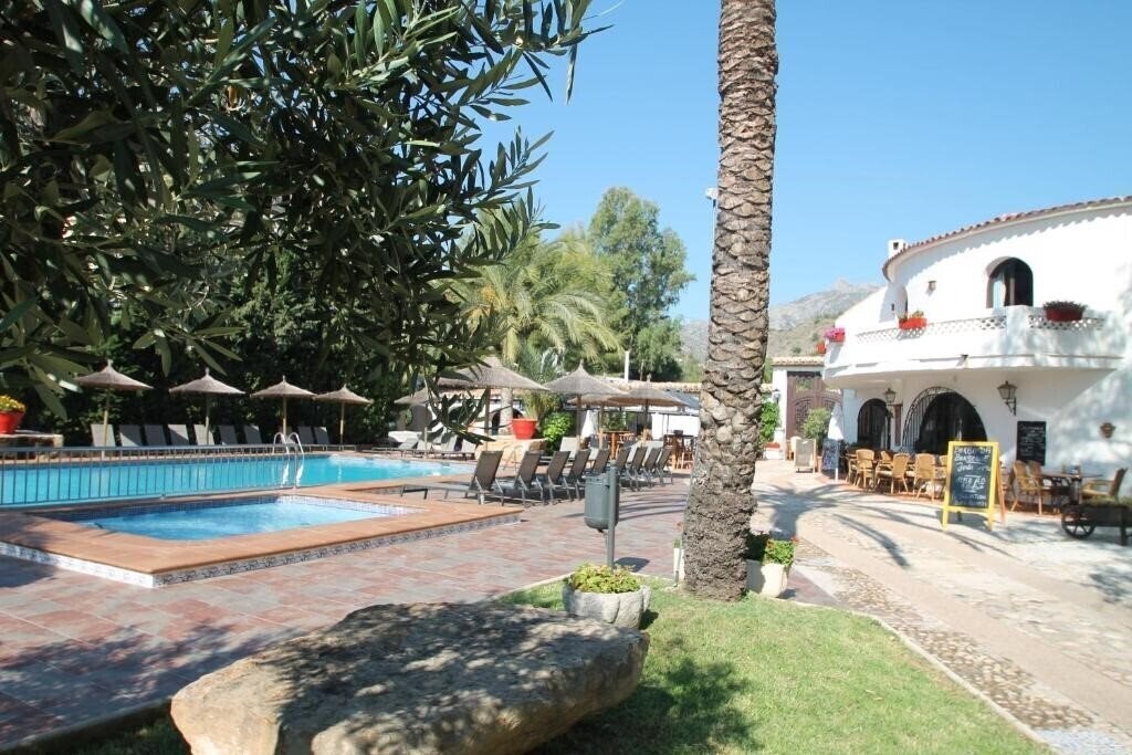 Hotel Sunsea Village 2*