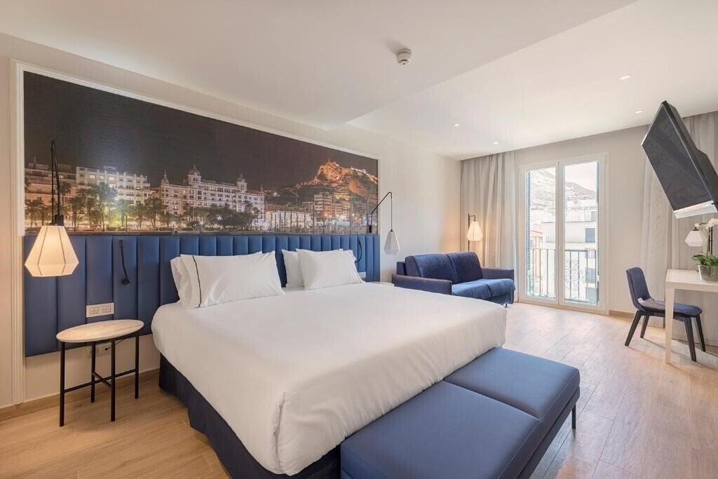 Zdjęcia Eurostars Mediterranea Plaza 4*