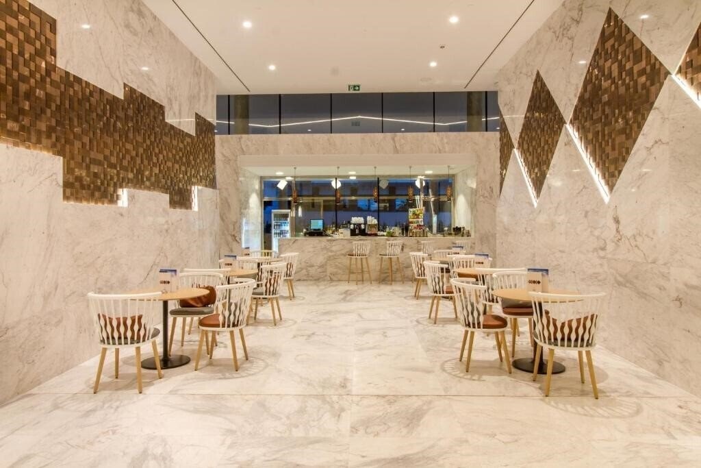 Изображение Estimar Calpe Suitopia 3 & Three (ex. Suitopia Sol Y Mar Suites) 4*