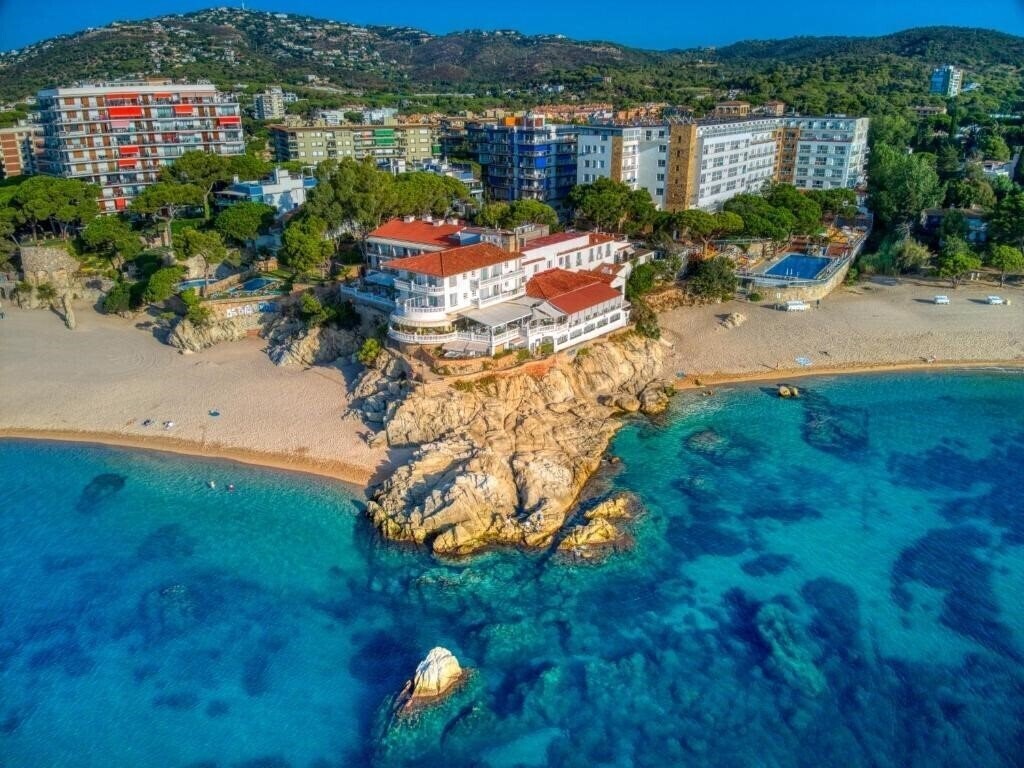 Hotel Costa Brava Playa De Aro 3*