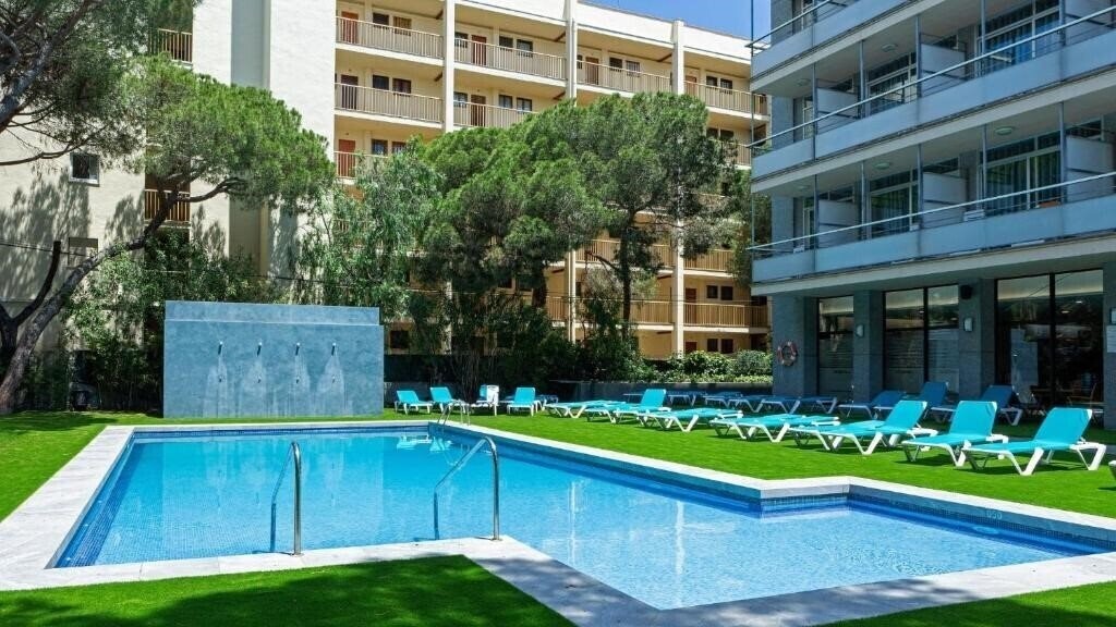 Фотографія Medplaya Hotel Monterrey 3*