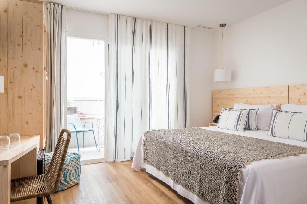 Фото Mariner Hotel 4*