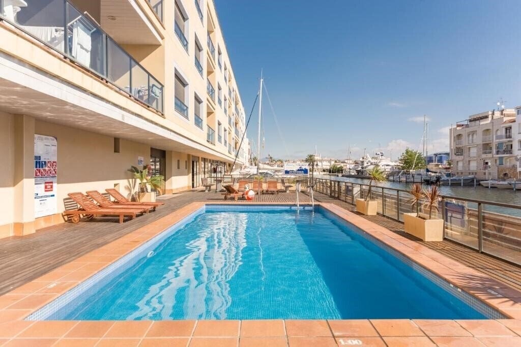 Zdjęcia Pierre & Vacances Empuriabrava Marina апартаменты