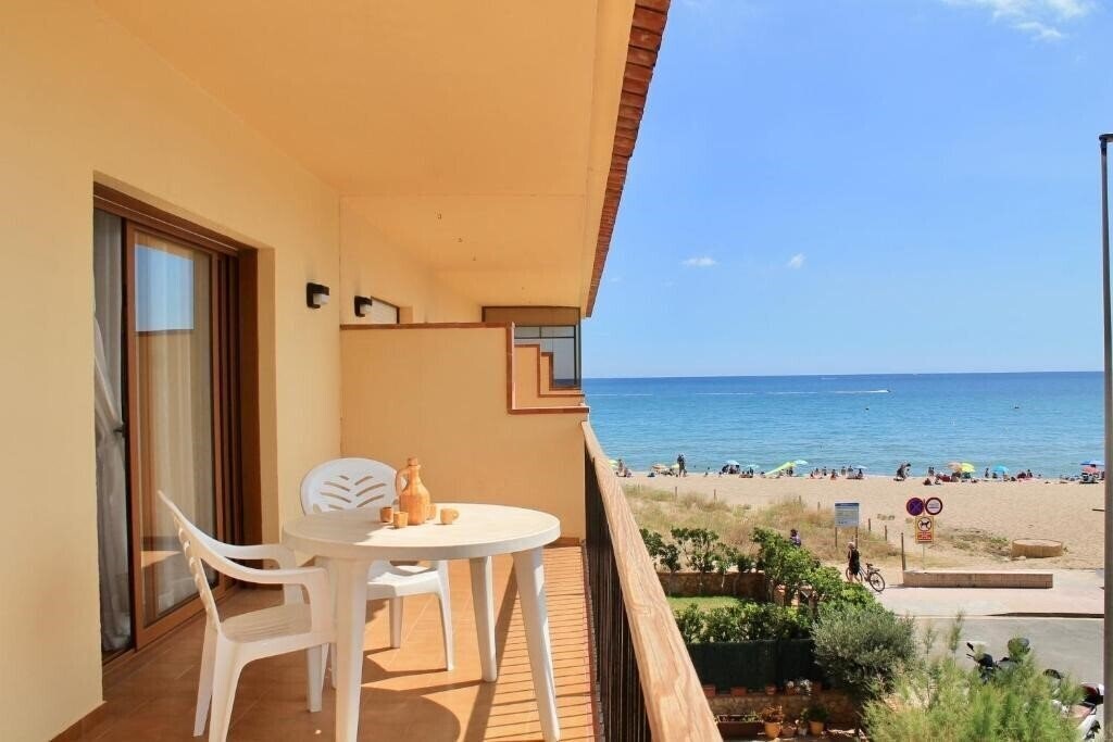 Zdjęcie Les Dunes (Platja De Pals) 4*