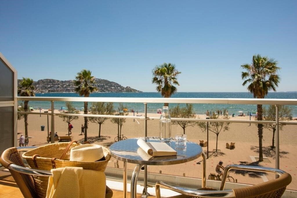 Zdjęcie Hotel Monterrey Roses by Pierre & Vacances (ex. Monterrey) 3*