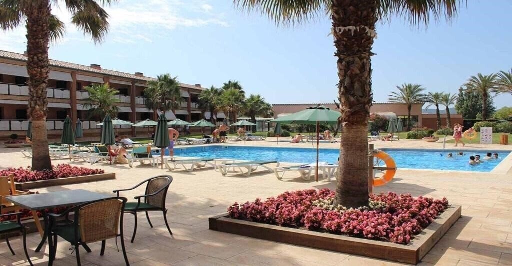 Zdjęcie Clipper Hotel & Villas 4*