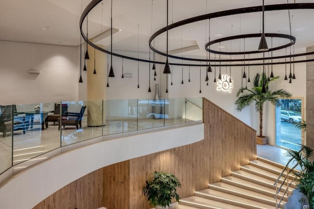 Картинка Gran Hotel Almeria 4*