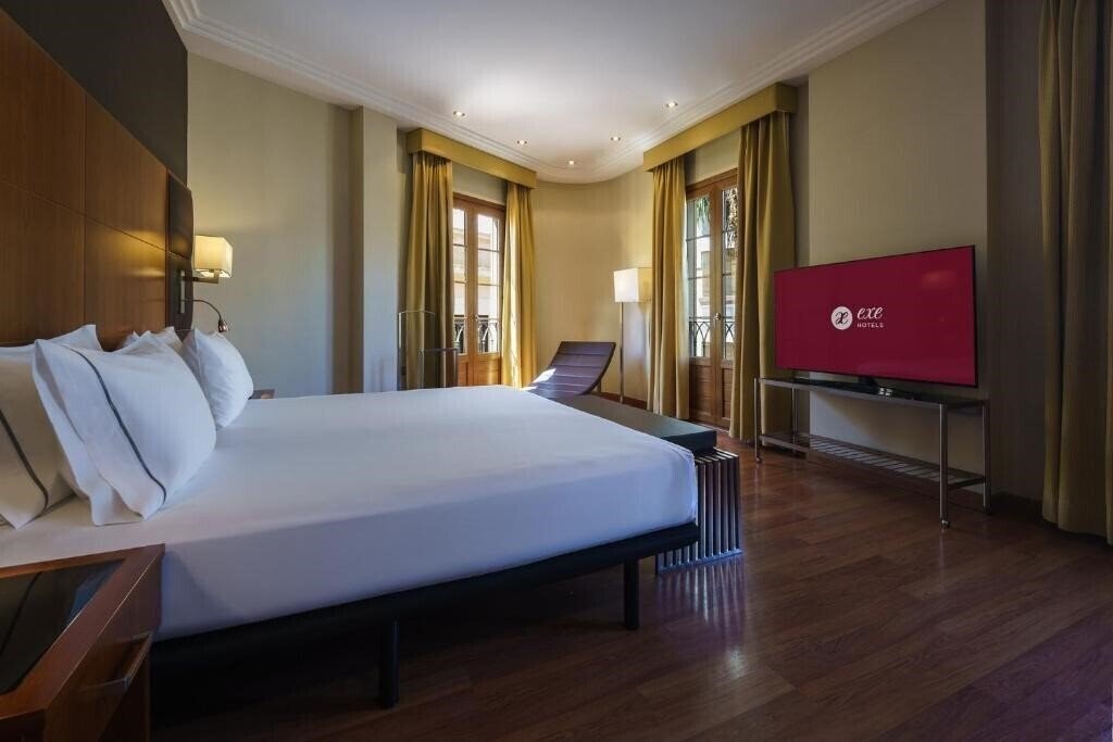 Готель Ac Hotel Almeria by Marriott 4*