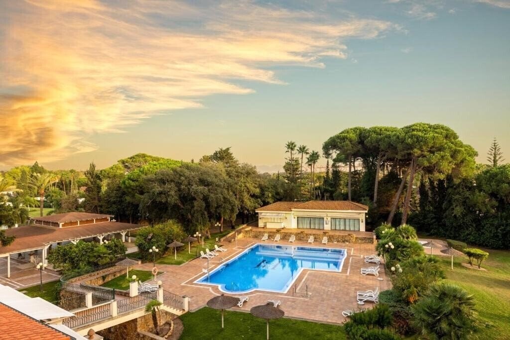 Zdjęcie Guadacorte Park 4*