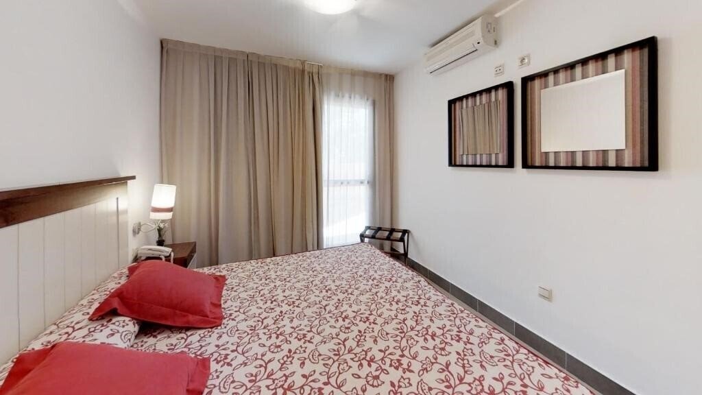 Zdjęcie Leo Punta Umbria Appartments 3*