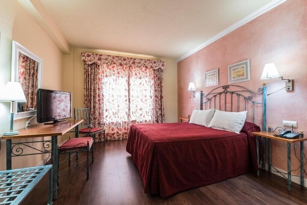 Зображення Hotel Guadalquivir 3*
