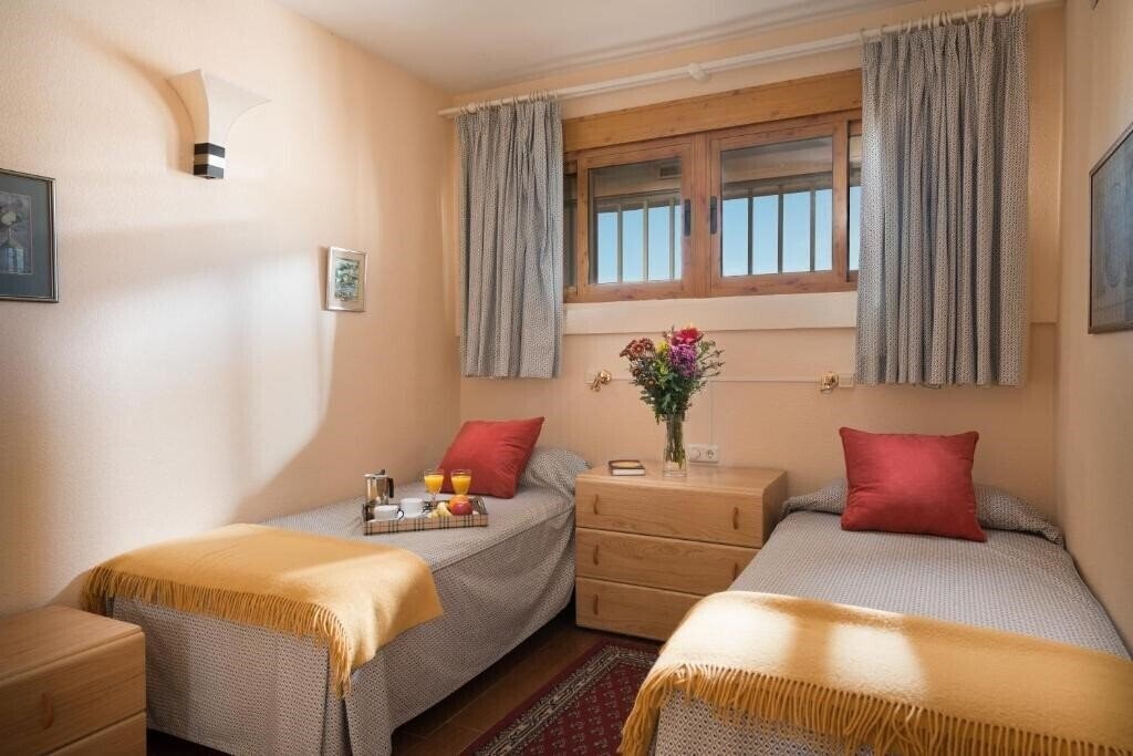 Фотографія Hotel Piramides апартаменты