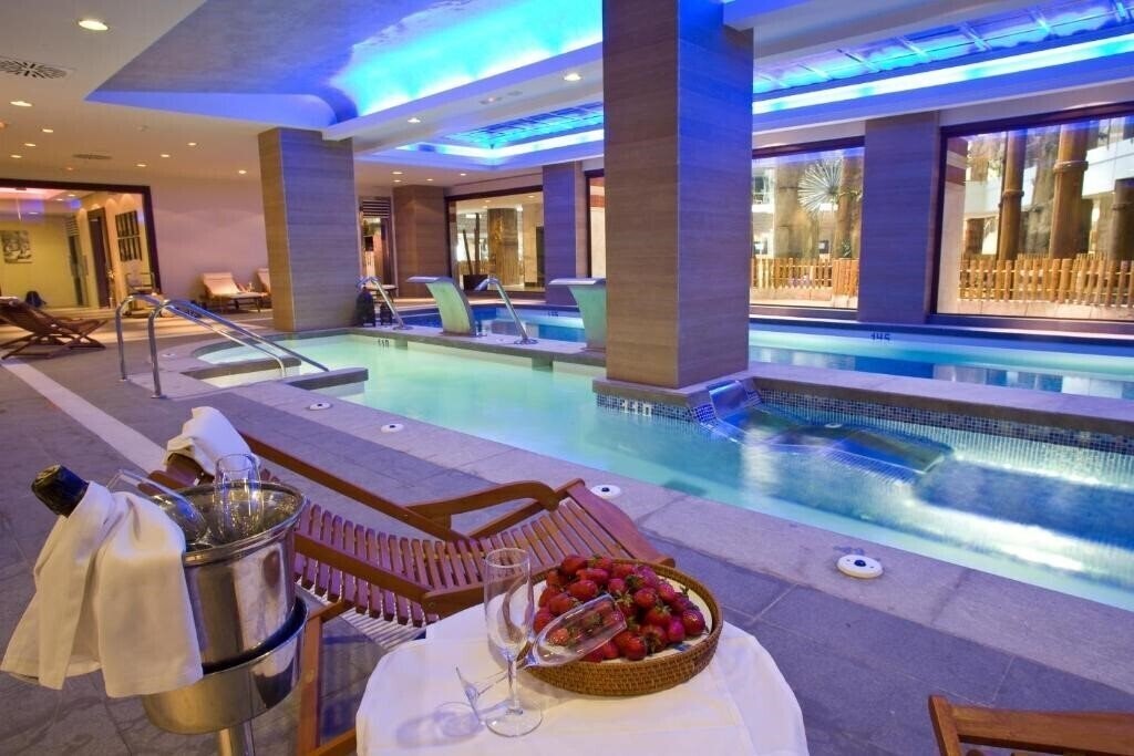 Zdjęcie Holiday World Polinesia (ex. Holiday Polinesia) 4*