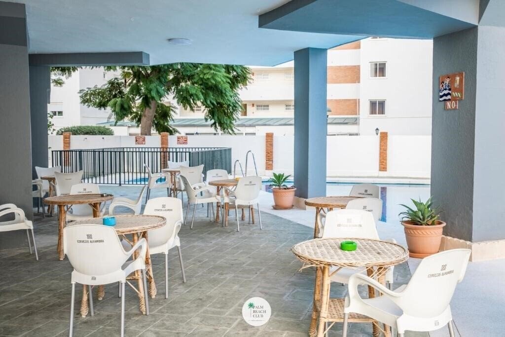Зображення Apartamentos Palm Beach Club Carihuela (ex. Palm Beach Club Apartment) 2*