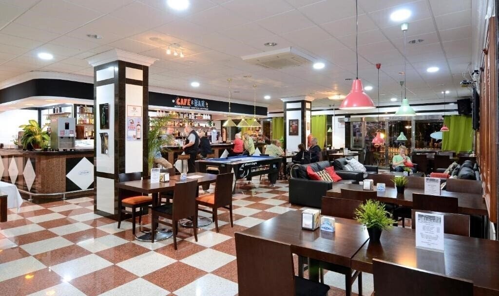 Obraz Apartamentos Nuria Sol 3*