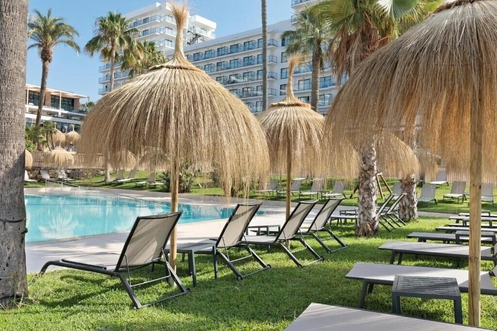 Zdjęcie Best Triton 4*