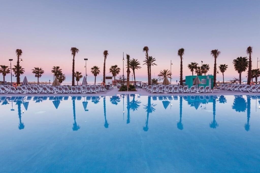 Hotel Clubhotel Riu Costa Del Sol 4*