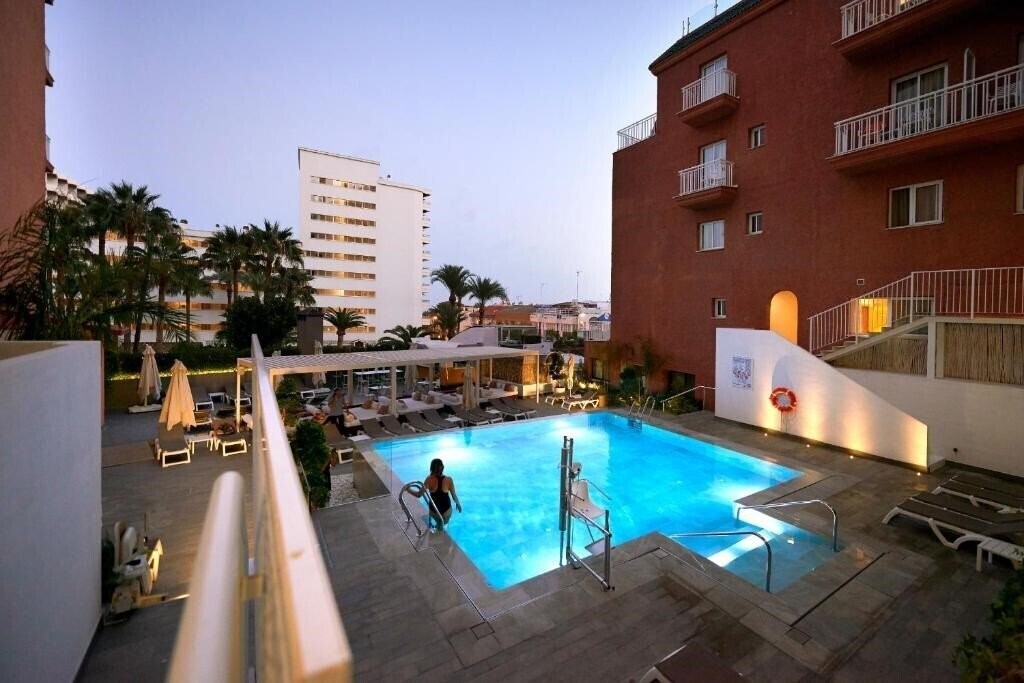 Зображення Fenix Torremolinos - Solo Adultos 4*