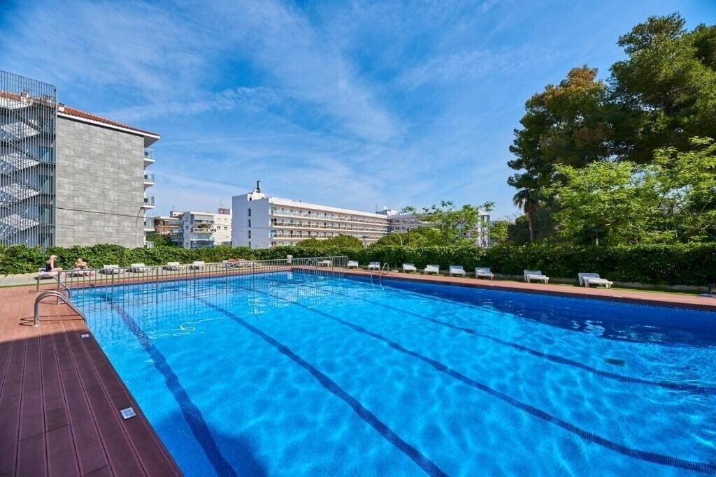 Фото Inter Apartments (ex. Villa Dorada Apartments) 3*