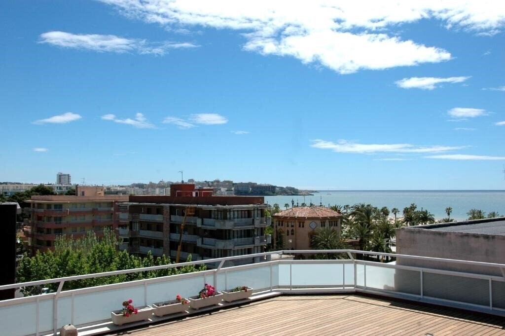 Готель Evenia President 3*