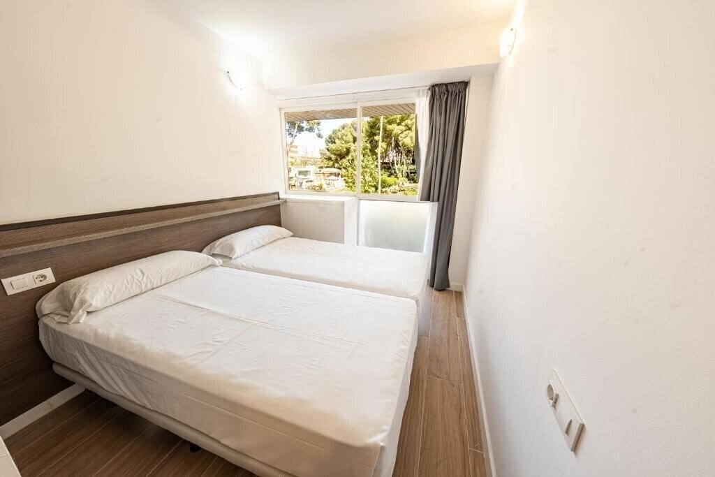 Фотографія Park Suites Salou 3*