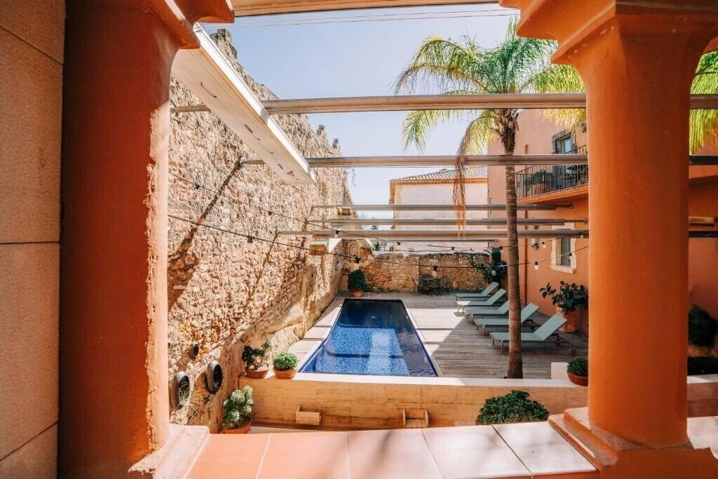 Фотографія Hotel Gran Claustre 4*