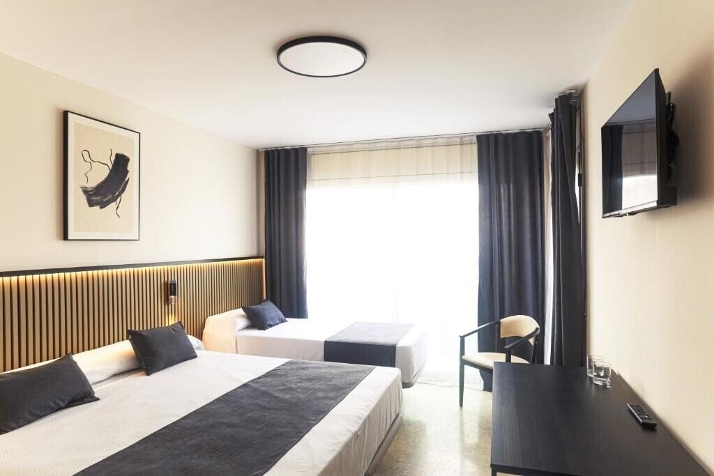 Готель Platja Mar 2*