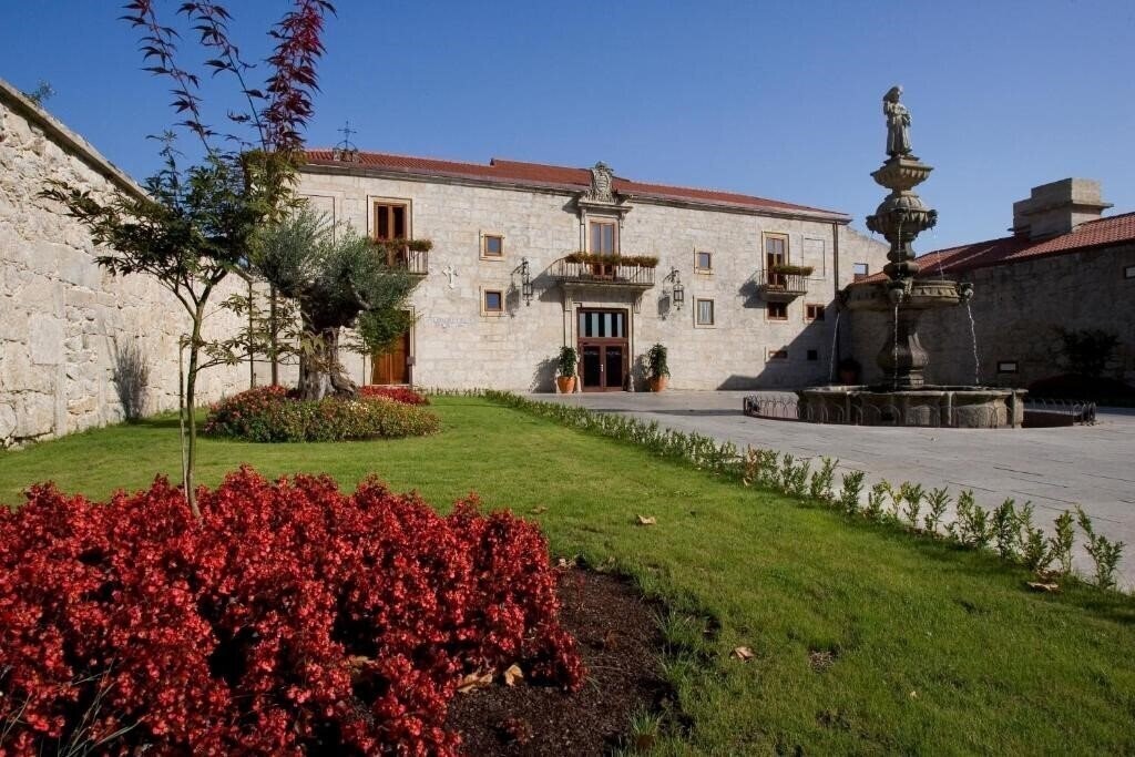 Зображення Hotel Pazo de Lestrove by Pousadas de Compostela 4*