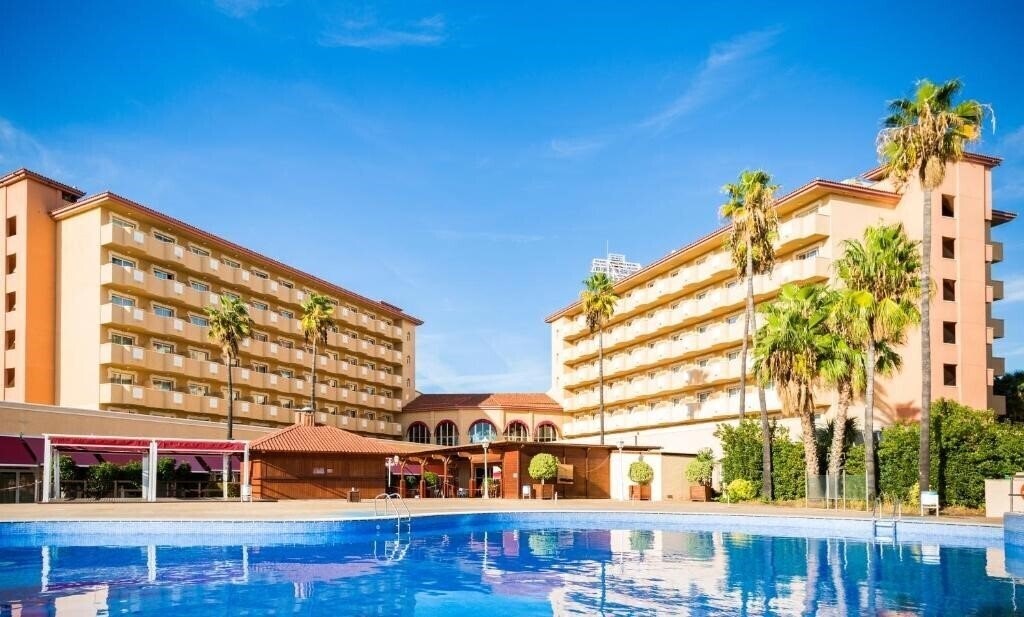 Hotel La Hacienda 4*