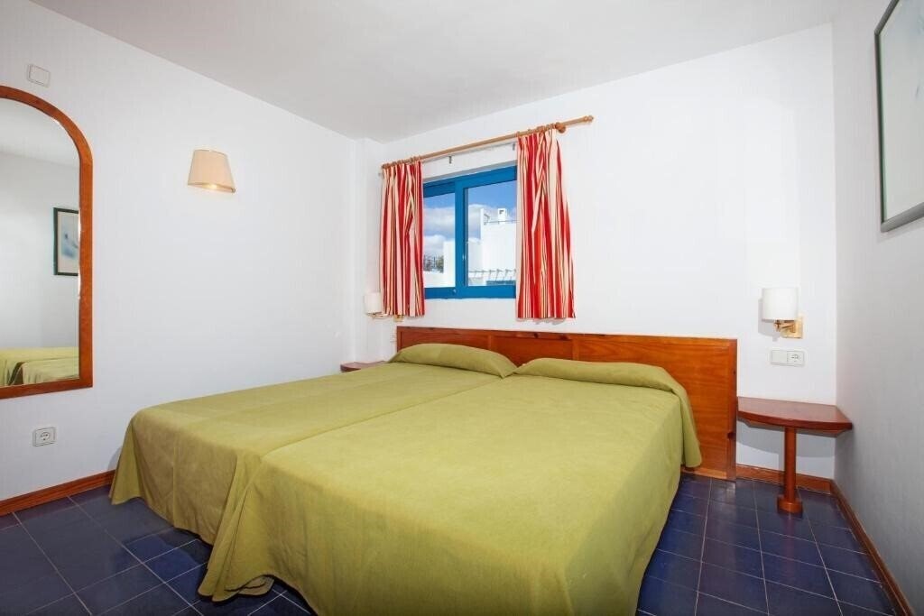 Zdjęcia Costa Mar (Puerto Del Carmen) 3*