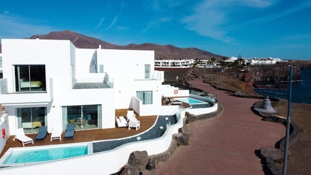 Zdjęcia La Cala Suites 5*